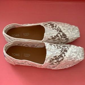 White lacy TOMS